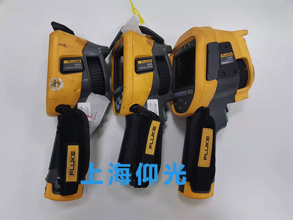 Fluke�t�����x���_�C���t�����x���_�C�S�� 